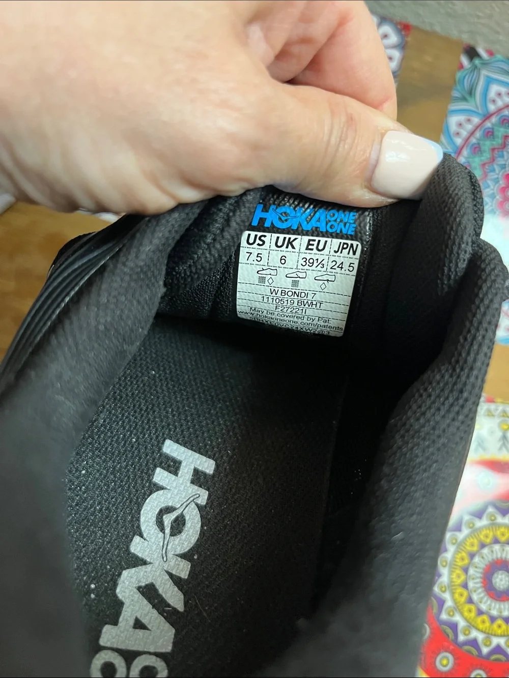 Hoka Bondi 7 Running Sneakers W7.5 - Picture 5 of 8